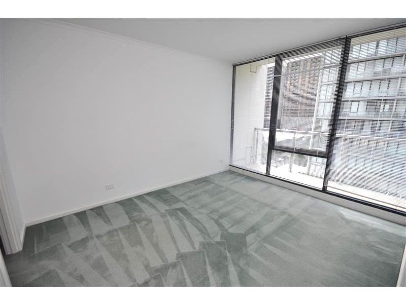 REF 21824/69 Dorcas Street, South Melbourne VIC 3205