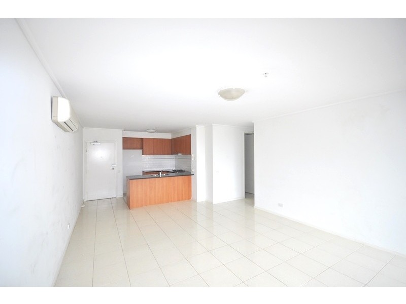 REF 21840/28 Bank Street, South Melbourne VIC 3205