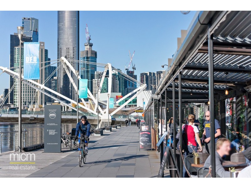 706/80 Clarendon Street, Southbank VIC 3006