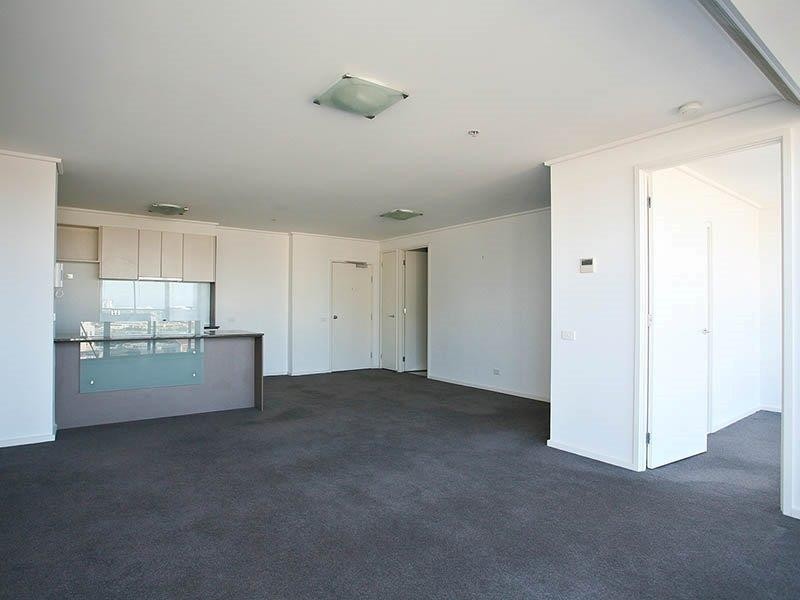 REF 21843/183 City Road, Southbank VIC 3006