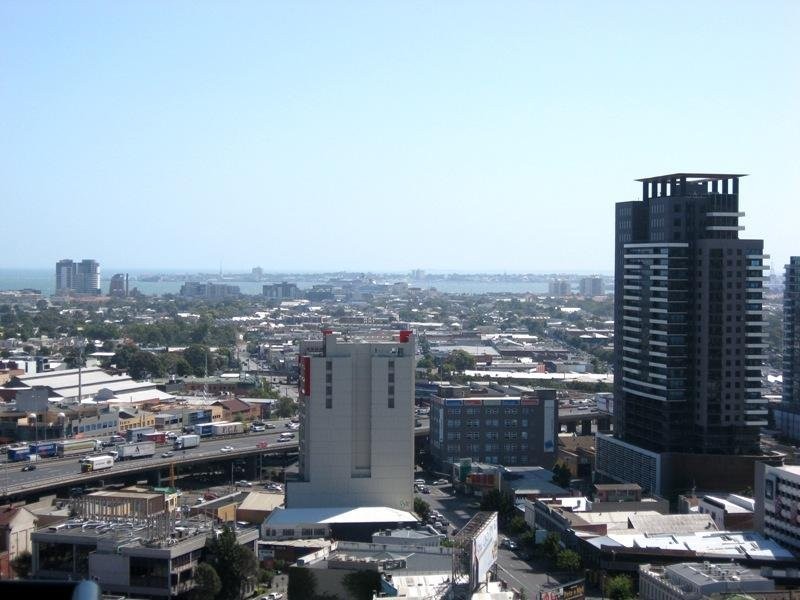 REF 21851/100 Kavanagh Street, Southbank VIC 3006