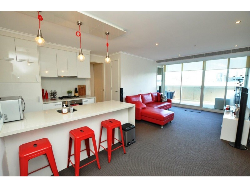 REF 21861/63 Whiteman Street, Southbank VIC 3006
