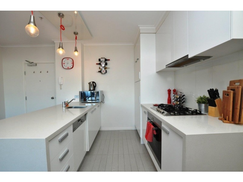 REF 21861/63 Whiteman Street, Southbank VIC 3006