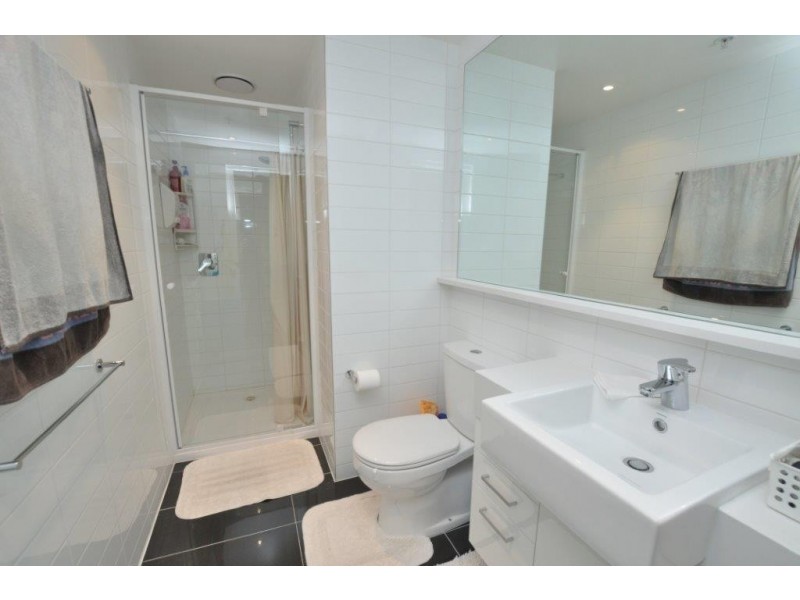 REF 26002/241 City Road, Southbank VIC 3006