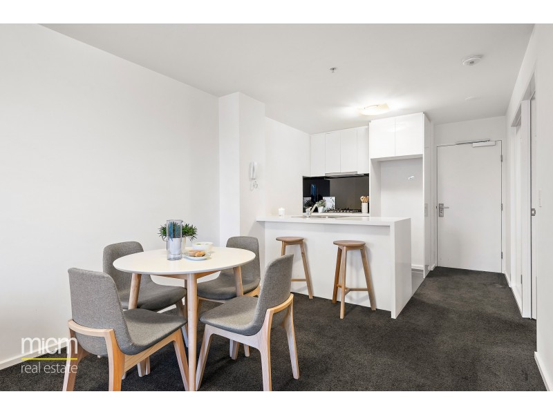 2110/241 City Road, Southbank VIC 3006
