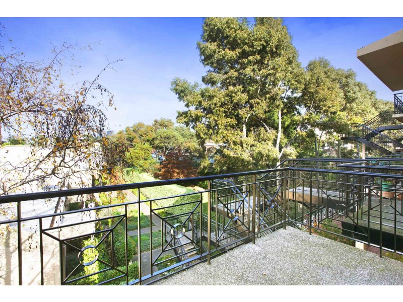 27/26 Victoria Street, Fitzroy VIC 3065