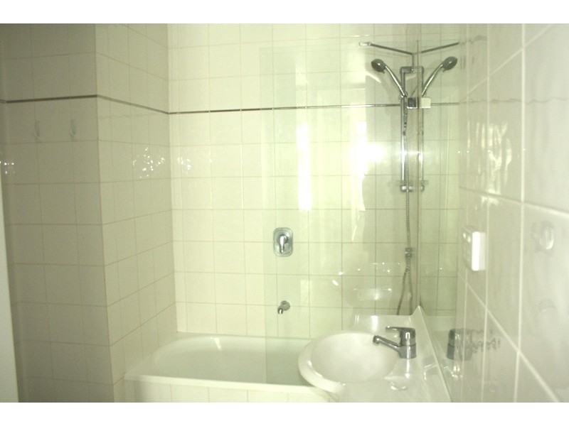 REF 21878/69 Dorcas Street, South Melbourne VIC 3205