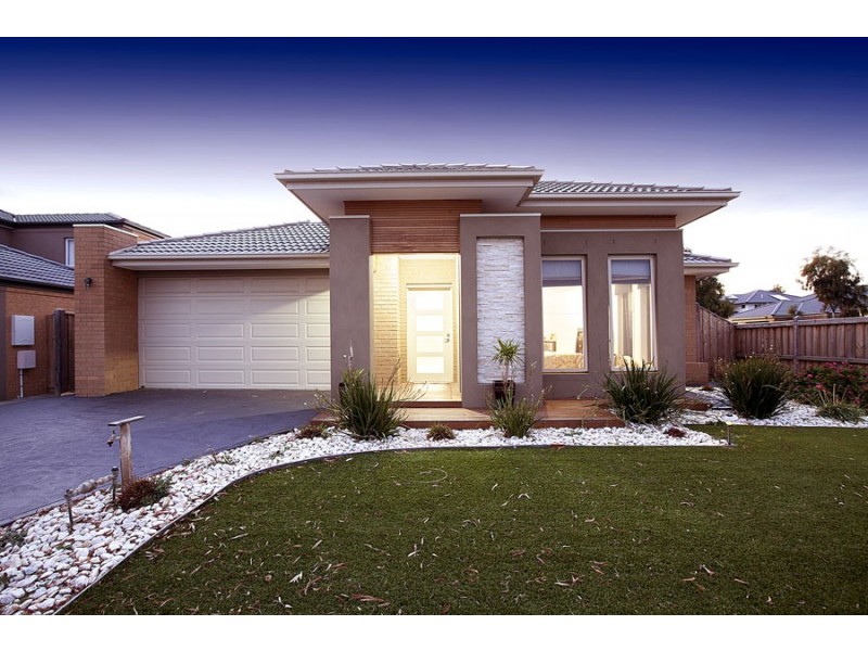 2 Cruise Street, Point Cook VIC 3030