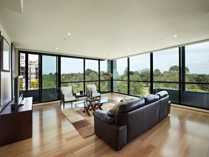 402/19 Queens Road, Melbourne VIC 3004