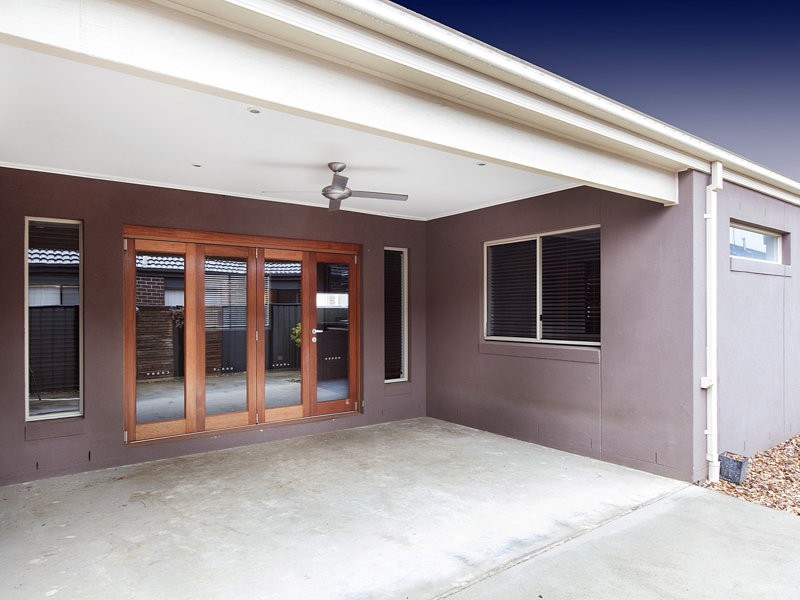 26 Nossal Drive, Point Cook VIC 3030