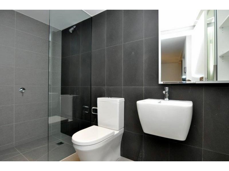 REF 604/55 Jeffcott Street, West Melbourne VIC 3003