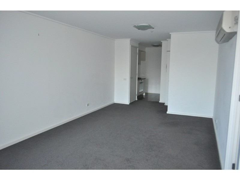 REF 21907/183 City Road, Southbank VIC 3006