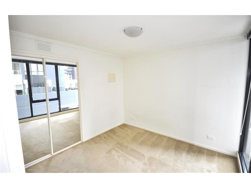 REF 21913/22 Kavanagh Street, Southbank VIC 3006