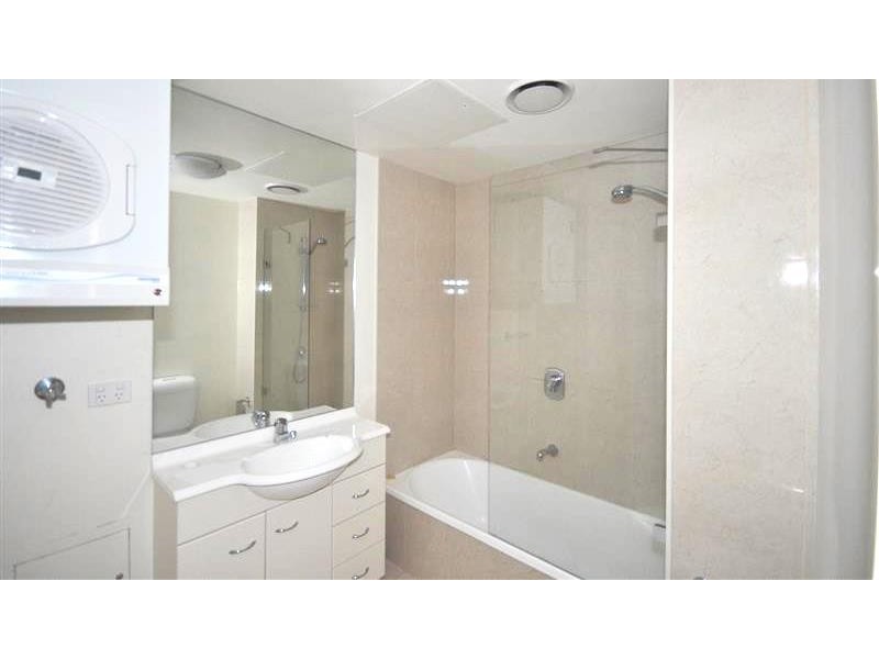 REF 21913/22 Kavanagh Street, Southbank VIC 3006