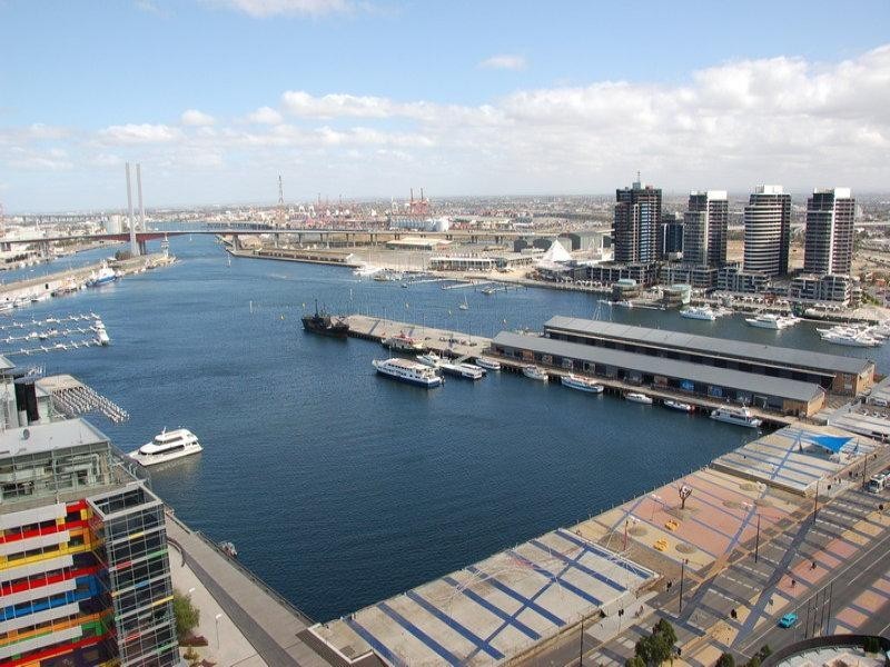2809B/100 Harbour Esplanade, Docklands VIC 3008