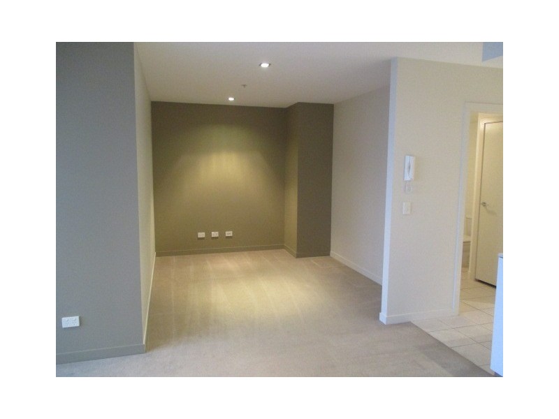 1703/100 Harbour Esplanade, Docklands VIC 3008