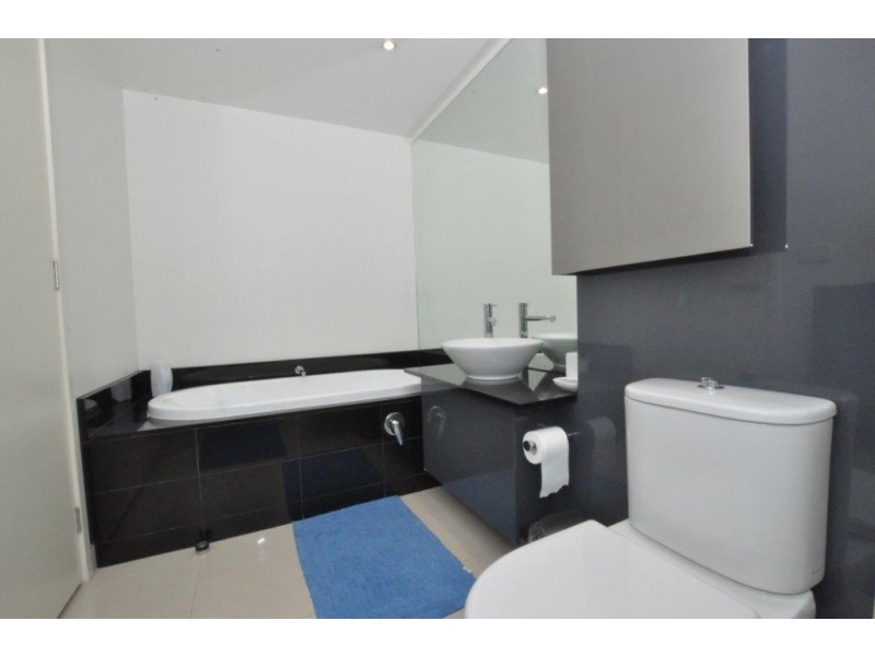 1801/7 Riverside Quay, Southbank VIC 3006