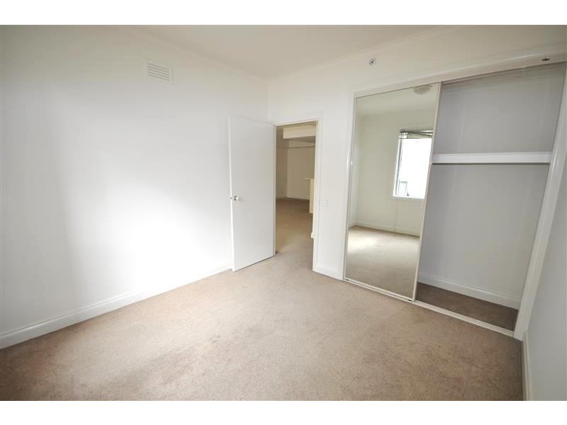 REF 31849/33 La Trobe Street, Melbourne VIC 3000