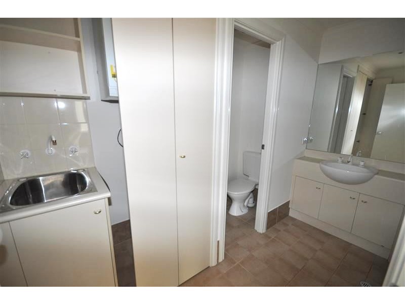 REF 31849/33 La Trobe Street, Melbourne VIC 3000