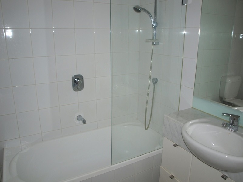 REF 21921/88 Kavanagh Street, Southbank VIC 3006