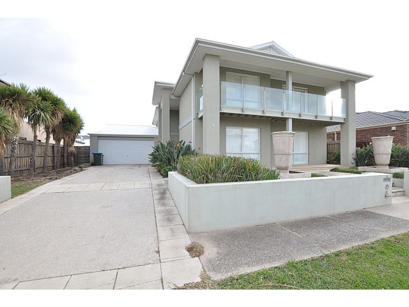 3 Chinook Way, Point Cook VIC 3030
