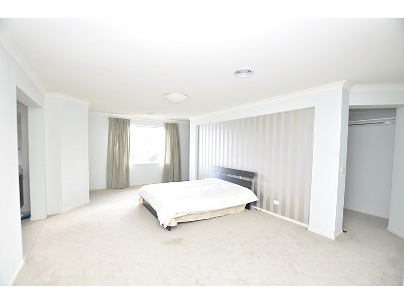 3 Chinook Way, Point Cook VIC 3030