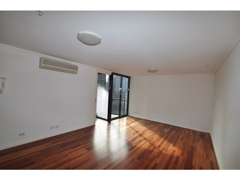 REF 31668/22 Kavanagh Street, Southbank VIC 3006