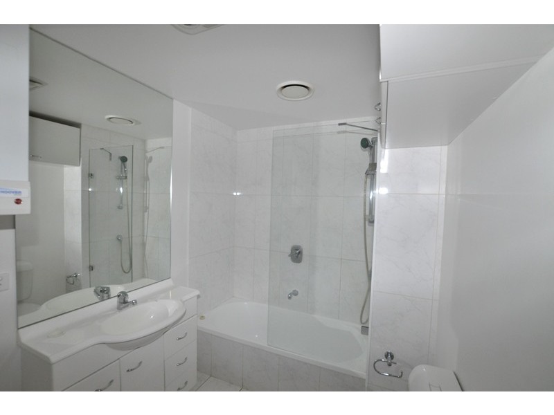 REF 31668/22 Kavanagh Street, Southbank VIC 3006