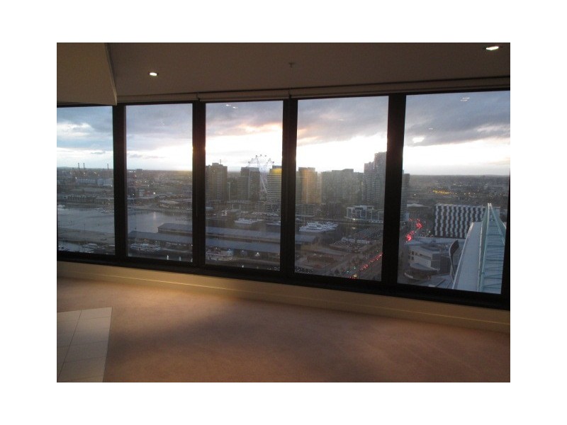 2410A/100 Harbour Esplanade, Docklands VIC 3008