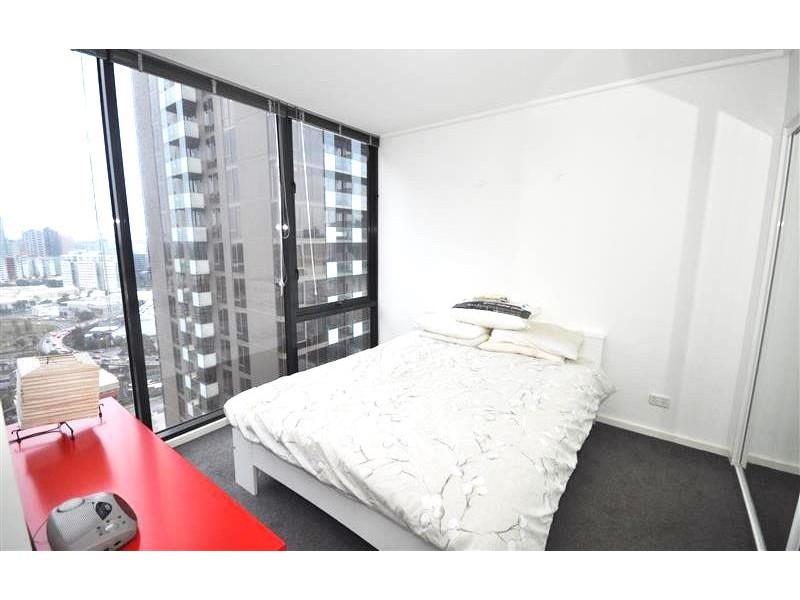 REF 21932/183 City Road, Southbank VIC 3006