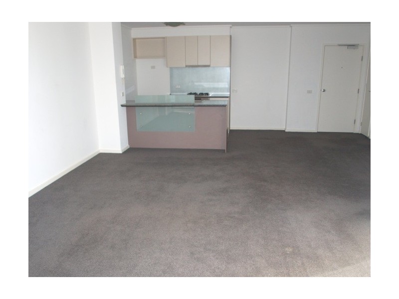 REF 21933/173 City Road, Southbank VIC 3006