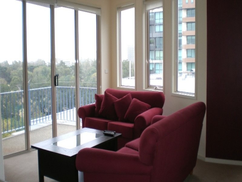 503/23 Queens Road, Melbourne VIC 3004