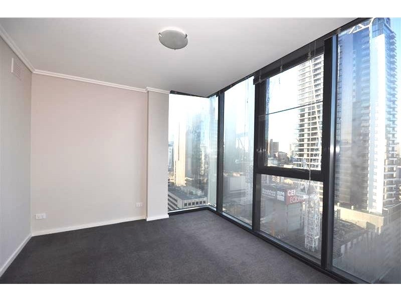 REF 21939/88 Kavanagh Street, Southbank VIC 3006