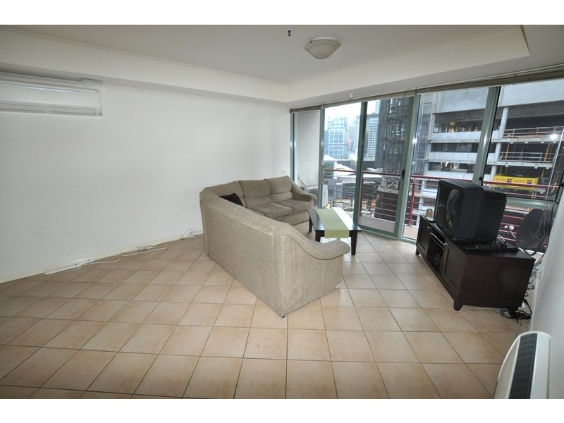 REF 21941/83 Queensbridge Street, Southbank VIC 3006