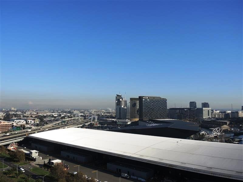 REF 21944/79 Whiteman Street, Southbank VIC 3006