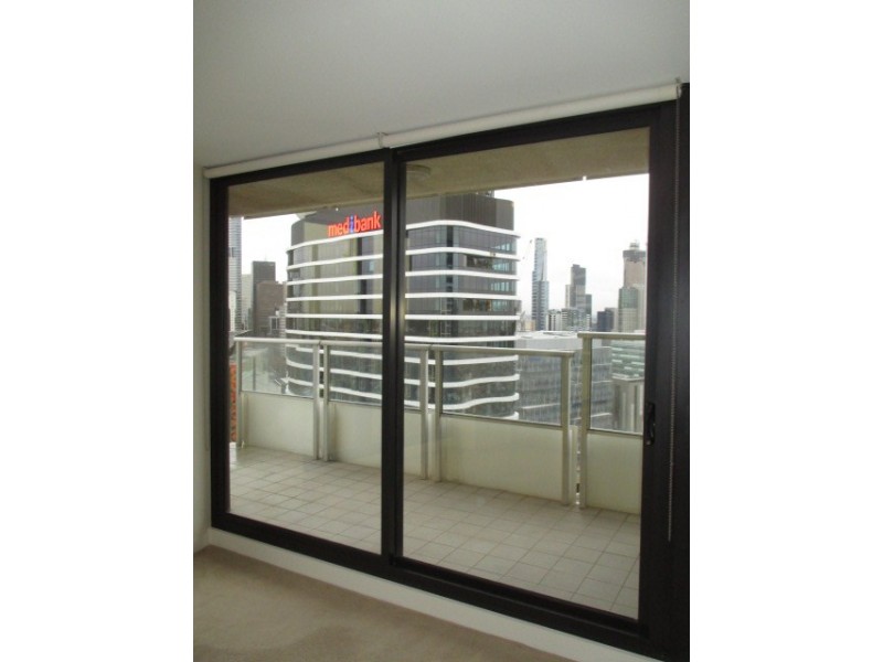 2811A/100 Harbour Esplanade, Docklands VIC 3008