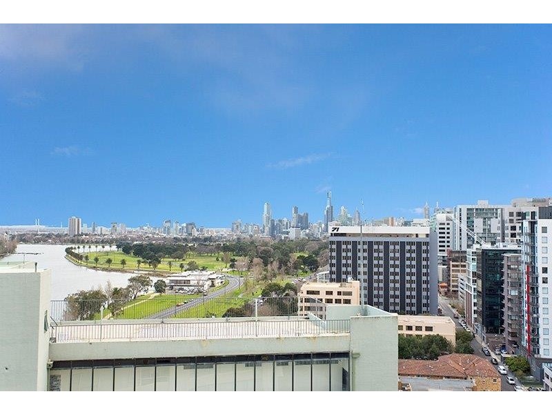 1502/82 Queens Road, Melbourne VIC 3004