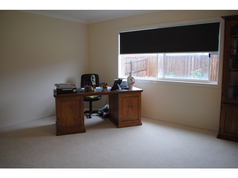 3 Millpond Drive, Point Cook VIC 3030