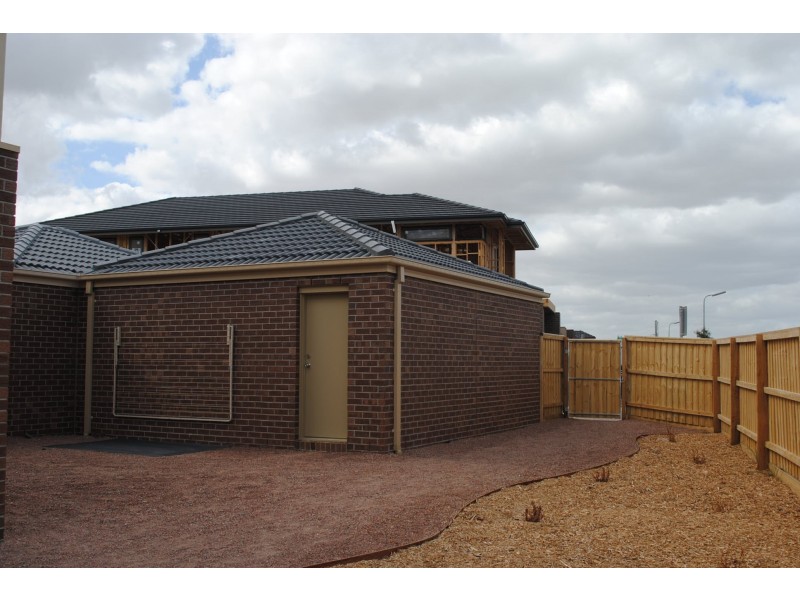 5 Capital Way, Point Cook VIC 3030