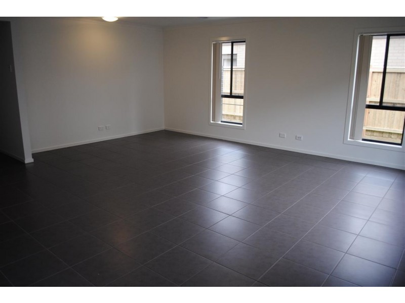 182 Haze Drive, Point Cook VIC 3030