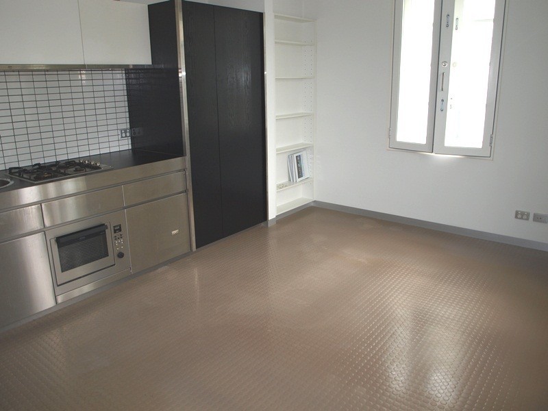 211c/9 Commercial Road, Melbourne VIC 3004