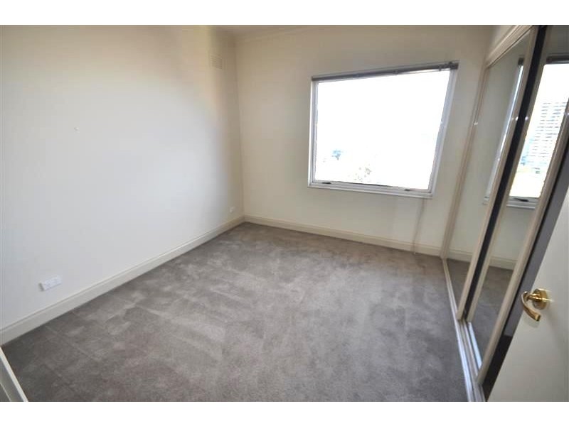 REF 31563/8 Wells Street, Southbank VIC 3006