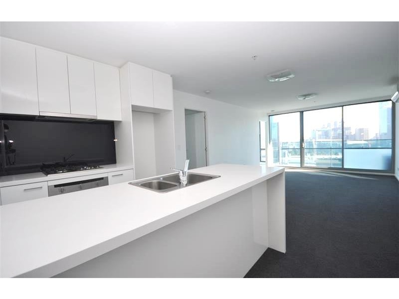 REF 38091/241 City Road, Southbank VIC 3006