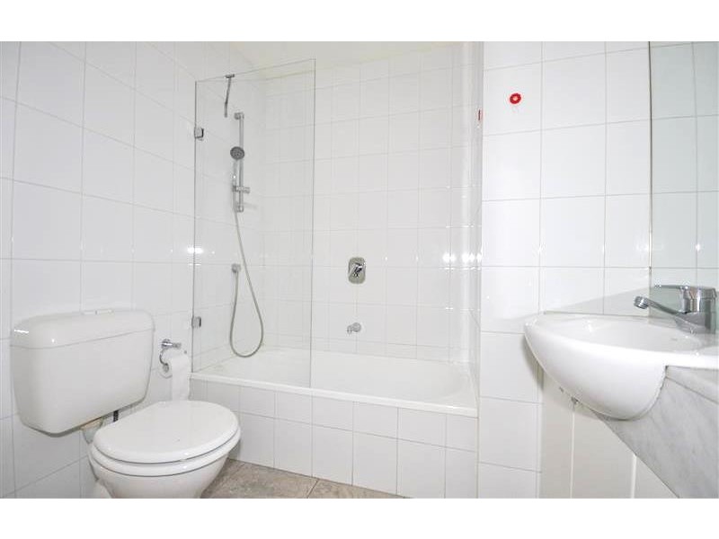 REF 21945/88 Kavanagh Street, Southbank VIC 3006