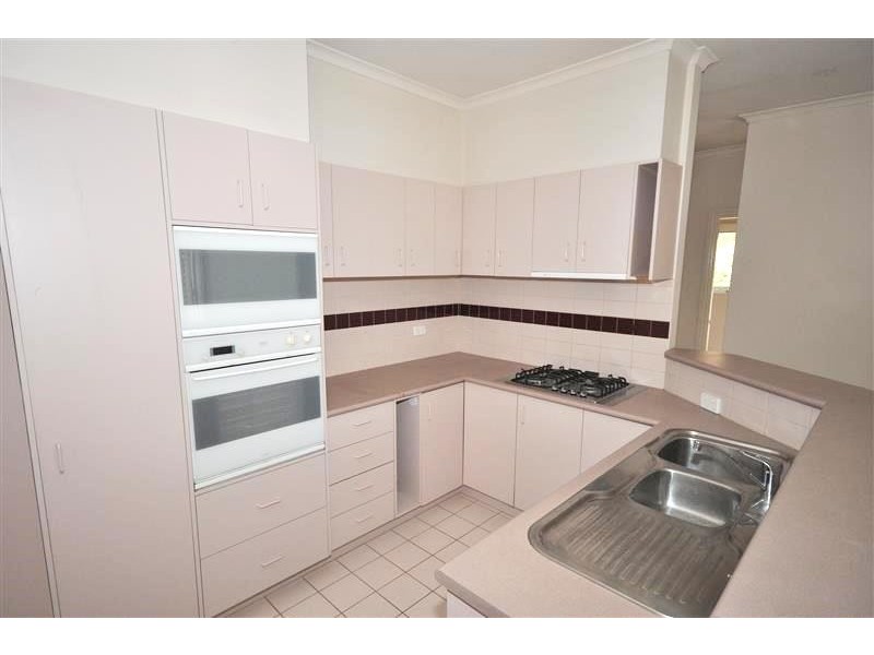 12 Vaughan Crescent, Kew VIC 3101