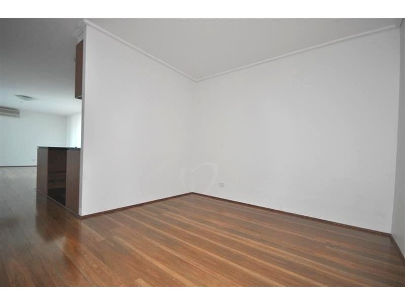 REF 31897/163 City Road, Southbank VIC 3006