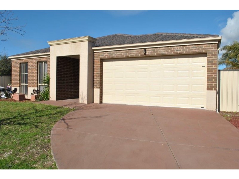 5 Marbella Waters, Point Cook VIC 3030