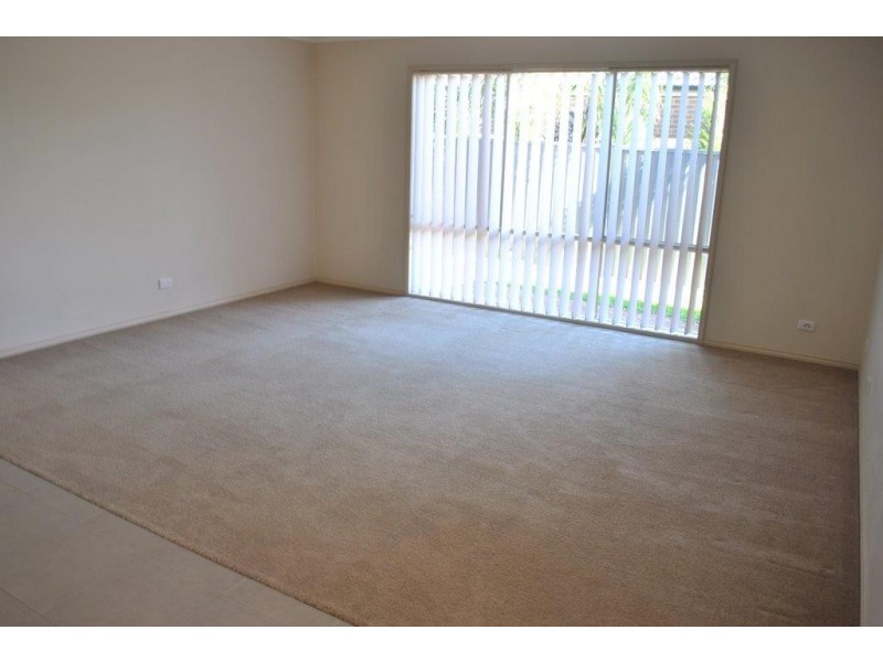 5 Marbella Waters, Point Cook VIC 3030