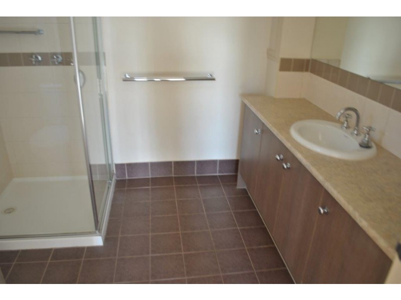 5 Marbella Waters, Point Cook VIC 3030