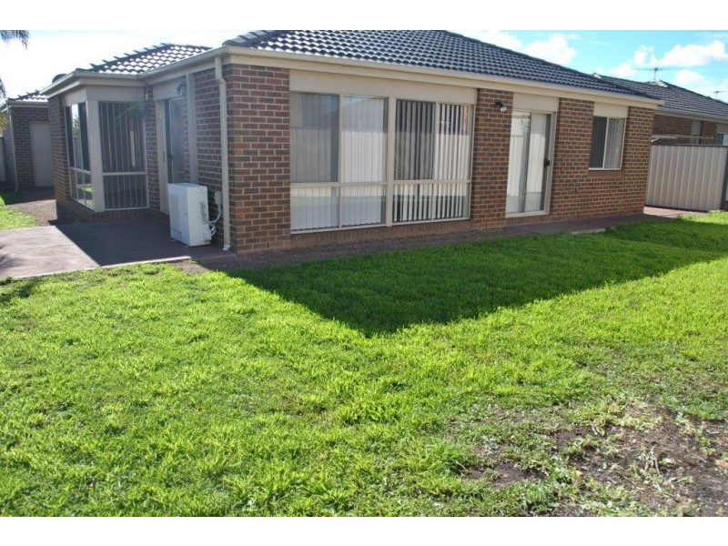 5 Marbella Waters, Point Cook VIC 3030